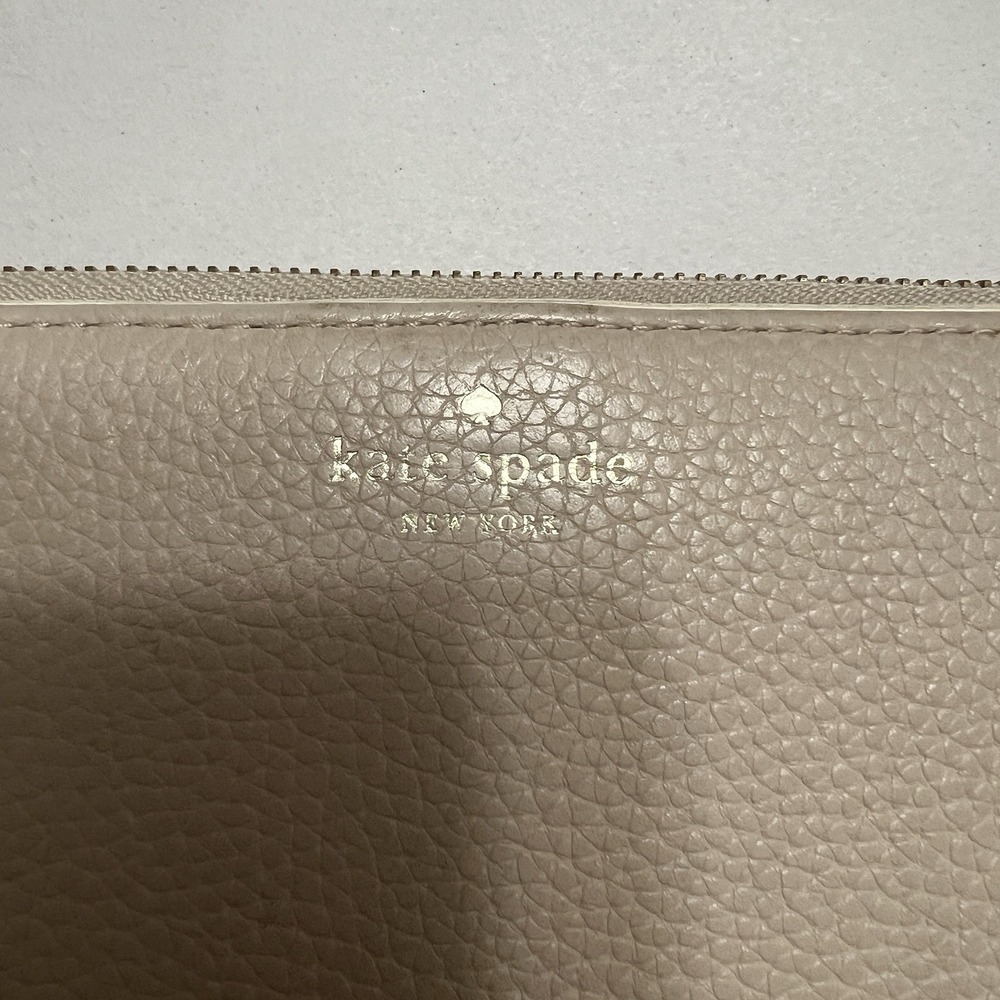 Kate Spade Chester Street Neda Ivory 7.75x4" Zip Around Wallet Pebble Leather - Picture 4 of 5